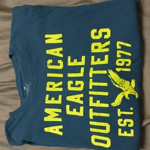LIKE NEW MENS XL AMERICAN EAGLE LONG SLEEVE TSHIRT